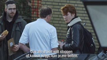 Artsen bieden rokers in campagnefilm hulp aan 'voor als ze kanker krijgen'