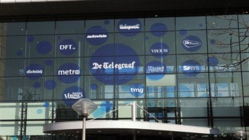 Vlaams Mediahuis biedt op TMG