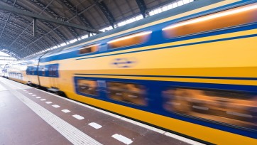 NS 'overrompeld' door succes check-uit-alert