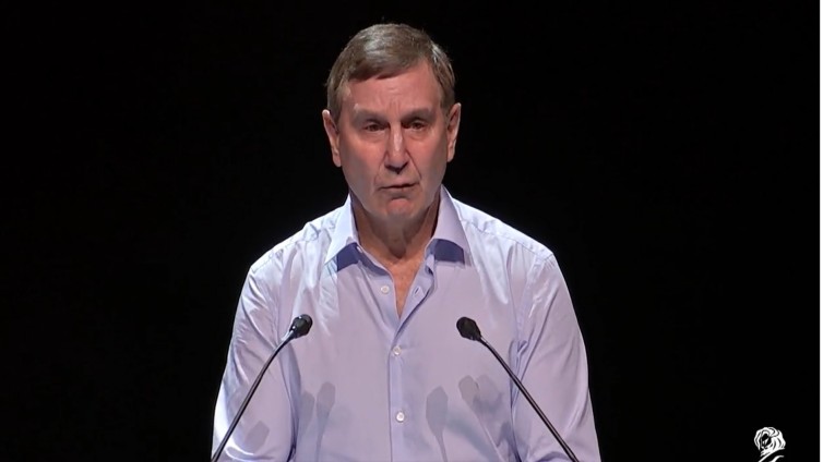 Richard Edelman spreekt in Cannes