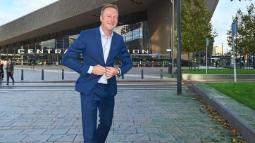 Ron Schneider verlaat NS en wordt marketing lead bij Eneco