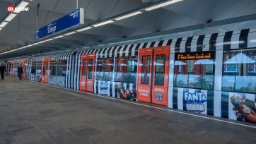 Rotterdamse metro getransformeerd tot Soul Train uit 'Beetlejuice Beetlejuice'