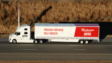 Uber vervoert Budweiser in zelfrijdende truck