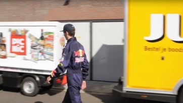 Geniale inhaker van Picnic op Jumbo's Max Verstappen