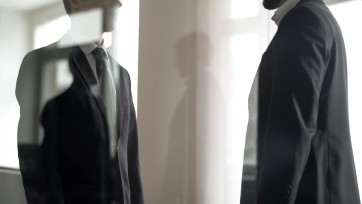 Old boys network-relatiemannetjes inzetten? Slecht voor de reputatie!
