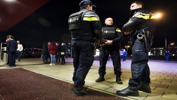 Politie legt ‘hoofd communicatie’ Jeroen Ranzijn een Twitterverbod op