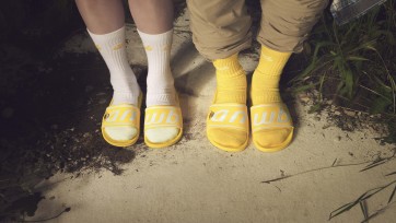 Ook ANWB komt met eigen slippers: 'Da's andere koek dan die afritsbroek'