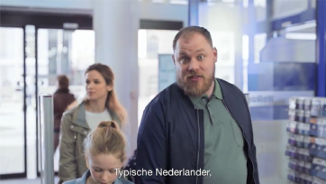 Nieuwe SNS-campagne richt zich op gewone Nederlander die bang is om af te dingen