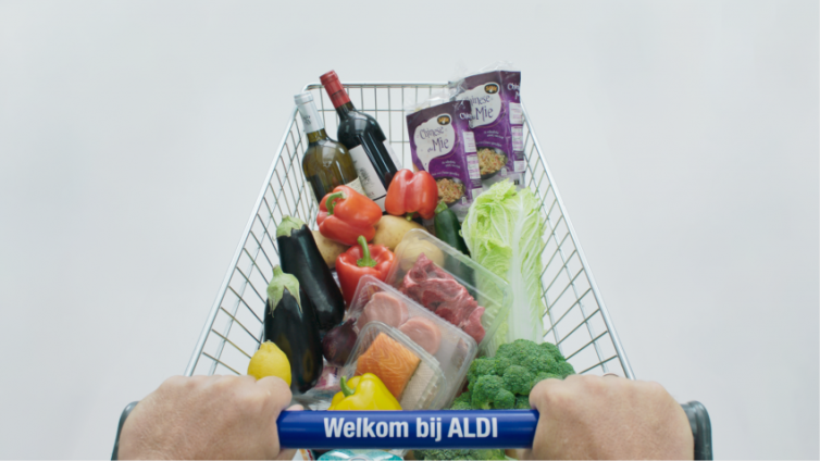 Discountketen Aldi kiest voor Blauw Gras 