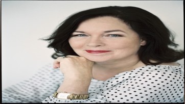 Franska Stuy begint '40+ personalized online magazine'