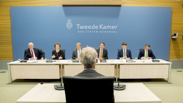 Mag je getuigen van een parlementaire enquête geen communicatietraining geven? Wat een nonsens NOS
