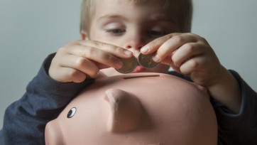 Banken steken minder marketing-effort in het binnenhengelen van vakantiegeld