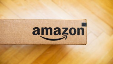 Webwinkeloorlog compleet: Amazon 'stunt', ook Bol.com verlaagt prijzen