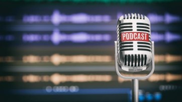 Nederlandse mediasector start Fluister voor betaalde podcasts en digitale boeken