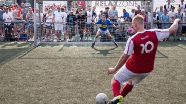 Vrouwen JCDecaux en mannen Zenith winnen Adfocup