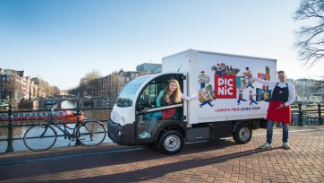 Online supermarkt Picnic begint nu ook in Amsterdam