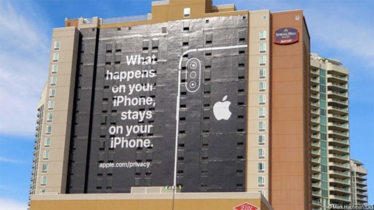 Apple-billboard