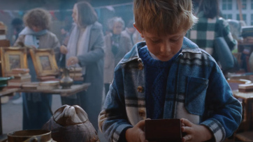 De kerstcommercials 2023: middelmaat, vakmanschap, clichés en soms… briljant