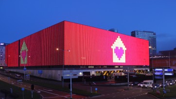 Onveilig poppenhuis wordt Hartenhuis in campagne voor Het Vergeten Kind