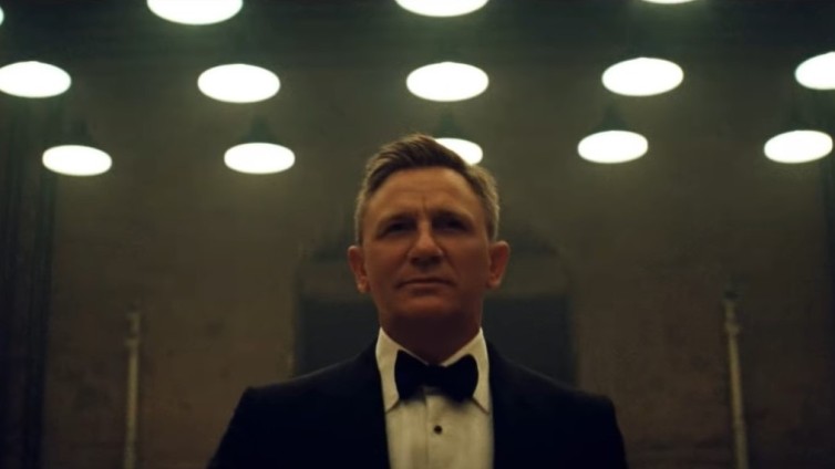 Daniel Craig als geheelonthouder