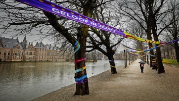 Kilometerslange supportsjaal voor het vergeten kind