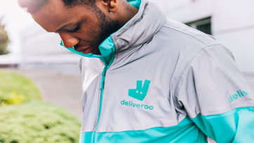 Nieuwe visuele stijl voor bezorgdienst Deliveroo