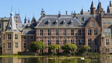 Rijksoverheid begint Europese aanbesteding campagnes en wil in zee met vijf bureaus