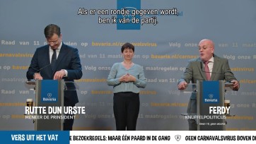 Bavaria’s vervolgcommercial: Rutte en Grapperhaus krijgen persvragen te verduren