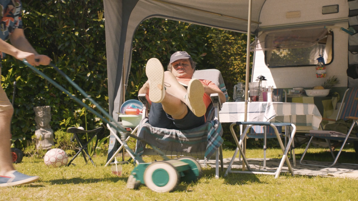 Jumbo Zomer-campagne is met de caravan in de tuin