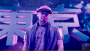 Afrojack draait opvallende plaat in geinige McDonald's-commercial