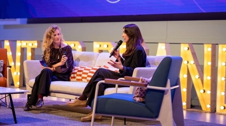 Lucy Whitehead (R) en Marjo van den Akker (L) over de groeiende rol van creators in merkbouw en effectievere inzet door adverteerders