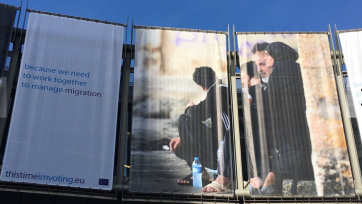 Communicatie van Europees Parlement biedt excuses aan voor ‘islamofobe’ posters