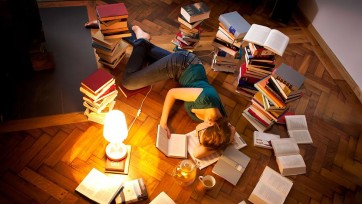 Over binge reading, of waarom boeken weer 'fokking hot' zijn