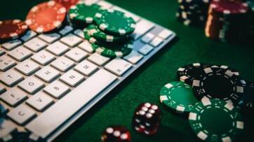 Kabinet wil reclames voor online gokken helemaal verbieden