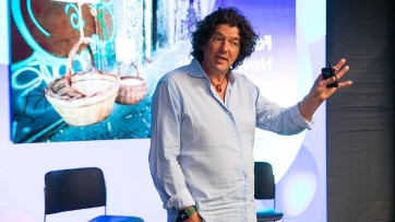 Marc de Swaan Arons: 'Winnende marketeers werken aan AI-skills, maar zijn vooral bruggenbouwers'