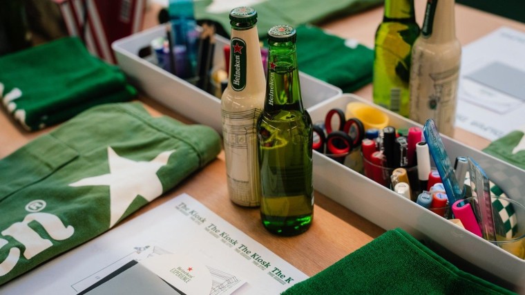 Knutselen in The Kiosk