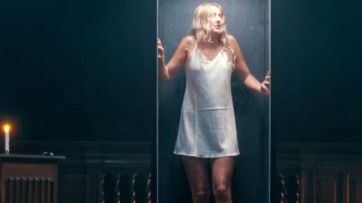 Walibi haalt morbide Halloween-spot tijdelijk offline na kritiek: 'Femicide is geen decorstuk'
