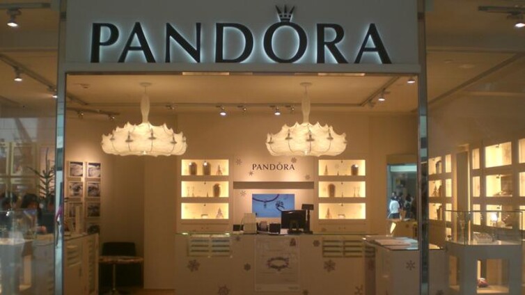 Pandora store 