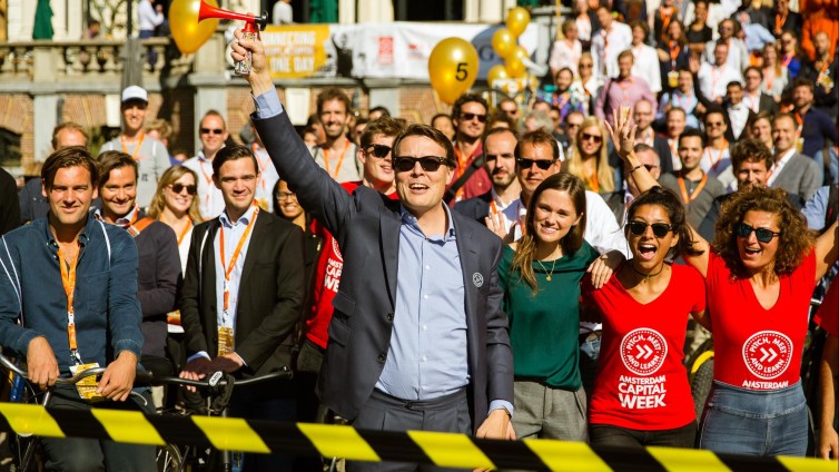 Prins Constantijn trapt de vorige editie af