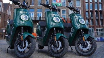 Felyx gaat foutparkeren deelscooters tegen met fotobewijs