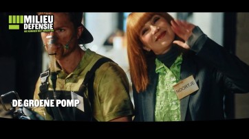 Milieudefensie lanceert absurdistische serie De Groene Pomp met Carice van Houten