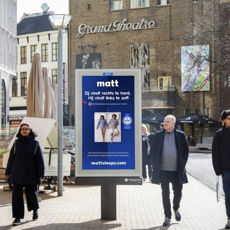 De OOH-uiting van Matt Sleeps in aanloop naar de verkiezingen