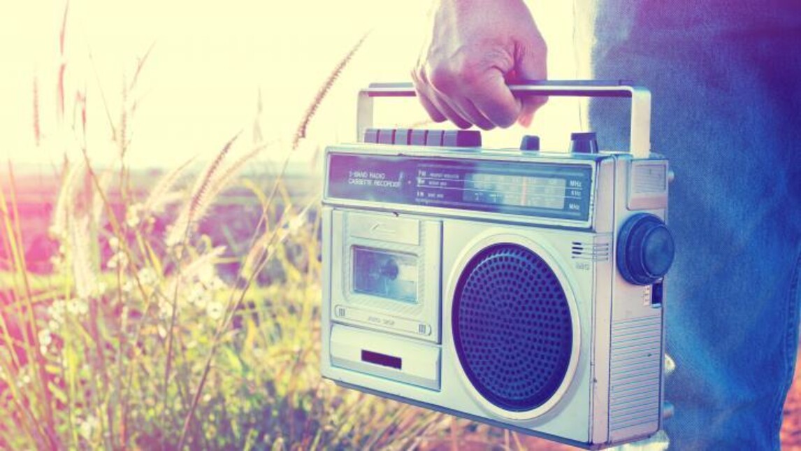 Radio Veronica en 3FM in de lift in juni