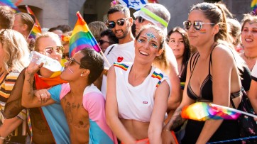 De onmisbare webcare van bedrijven tijdens Pride Week