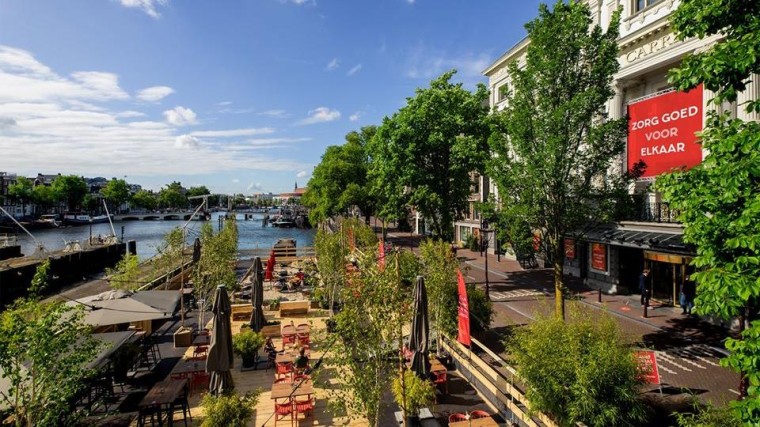 Pop-up terras voor Carré