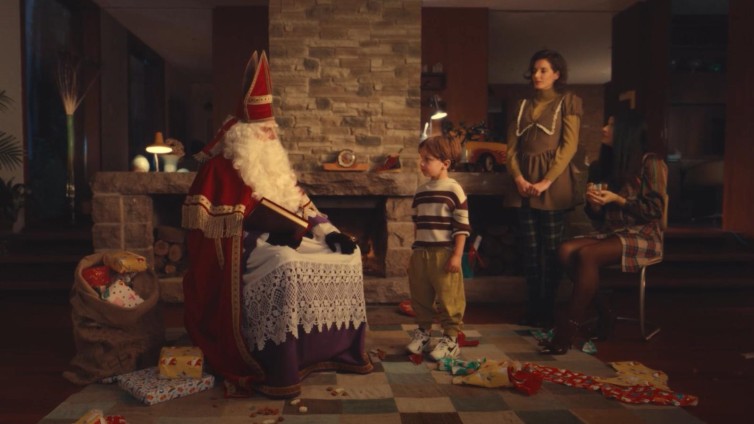 'Heb je het bonnetje nog?' Nationale Bioscoopbon kiest voor droge humor in feestdagencampagne