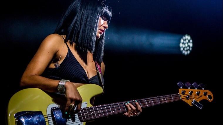 Laura Lee van Khruangbin