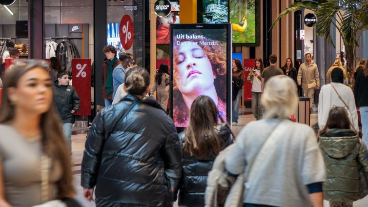 Bestedingen out-of-home stegen 8 procent in 2025