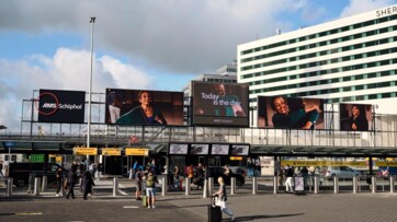 Schiphol begint aanbesteding voor media: ‘Meer omzet met betere schermen'