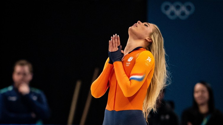 Jutta Leerdam na haar gouden race op de Olympische Spelen